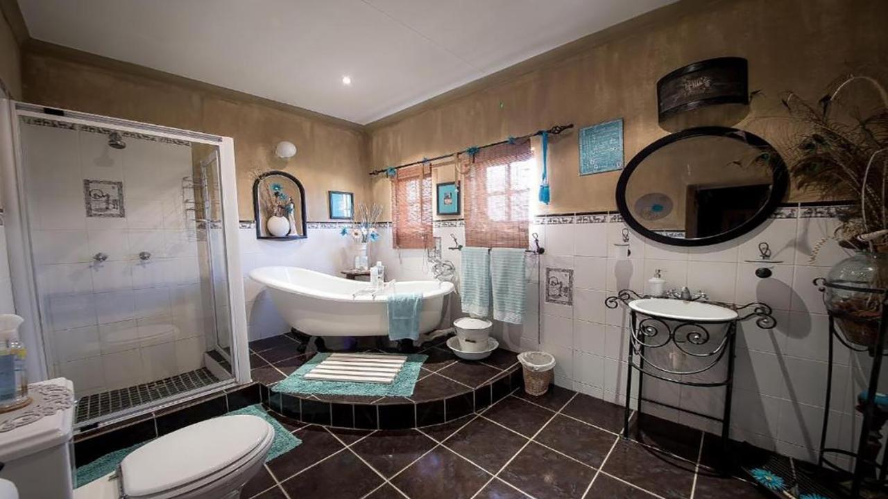 Tarentaalrand Guesthouse Upington Eksteriør bilde